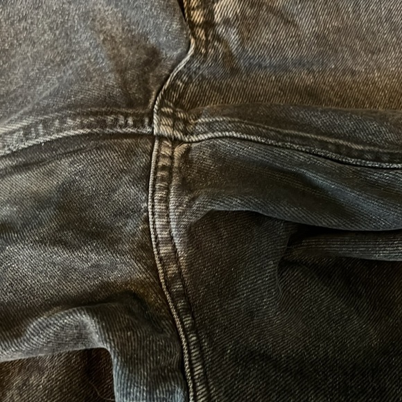 Everlane Curvy 90s Cheeky Straight Jean Black Wash Size 26 Crop - Picture 5 of 8